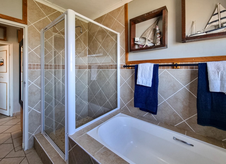 3 Bedroom Property for Sale in Dana Bay Western Cape